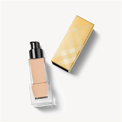 burberry ultimate glow fluid.